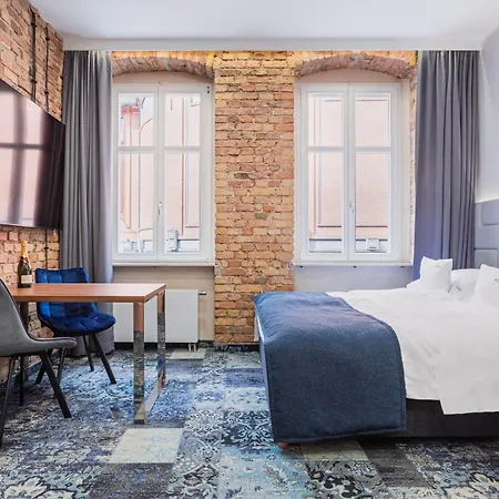 Browar Luxury Old Town 24h *